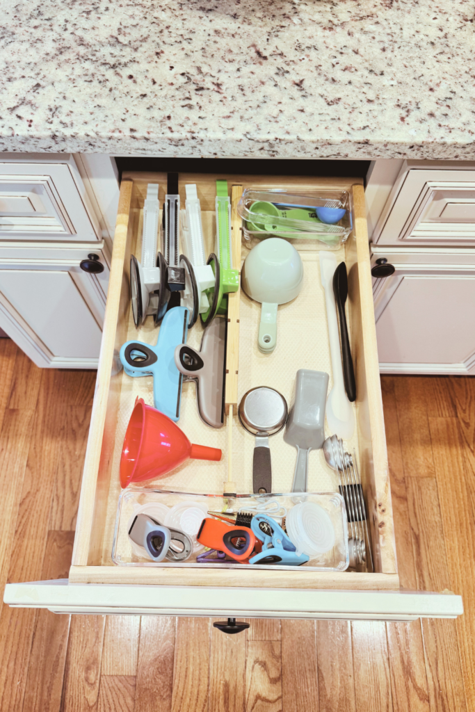 how to be organized organization closet